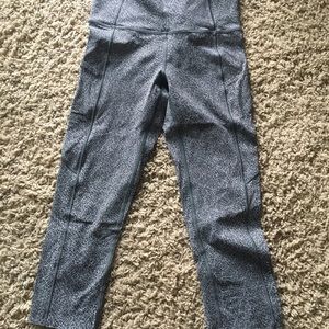 Lululemon Capri leggings